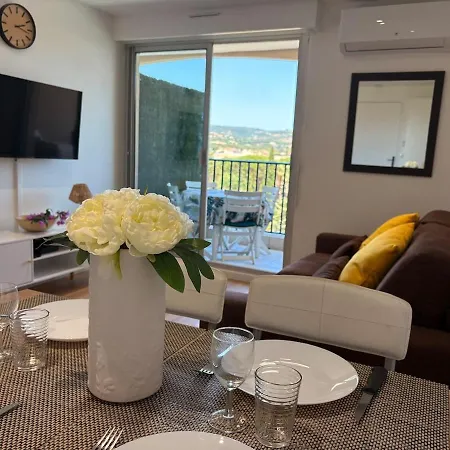 Magnifique Piscine Apartment *