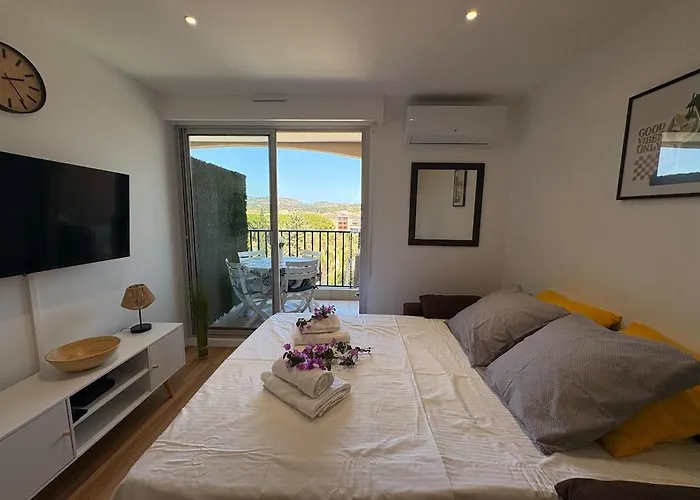 Magnifique Piscine Daire *